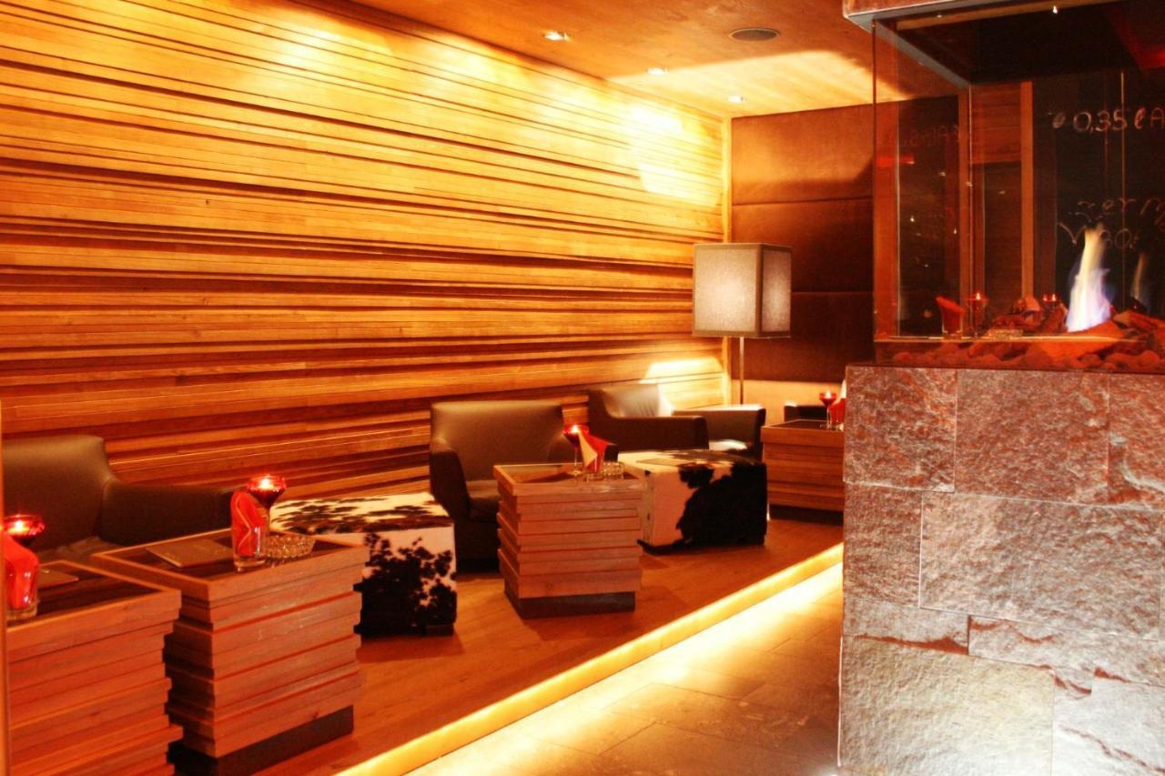 Lech Valley Lodge Warth  ภายนอก รูปภาพ