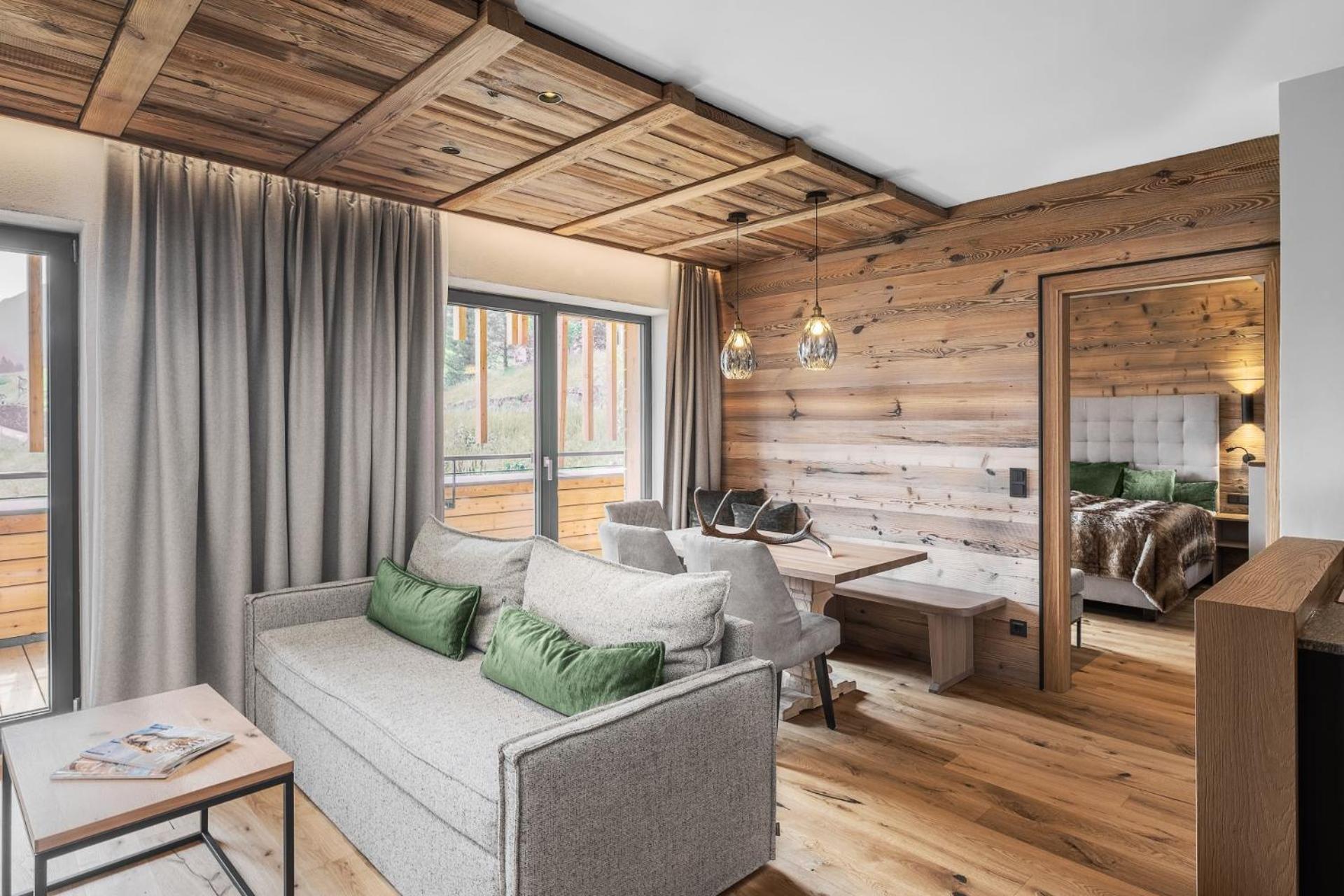Lech Valley Lodge Warth  ภายนอก รูปภาพ