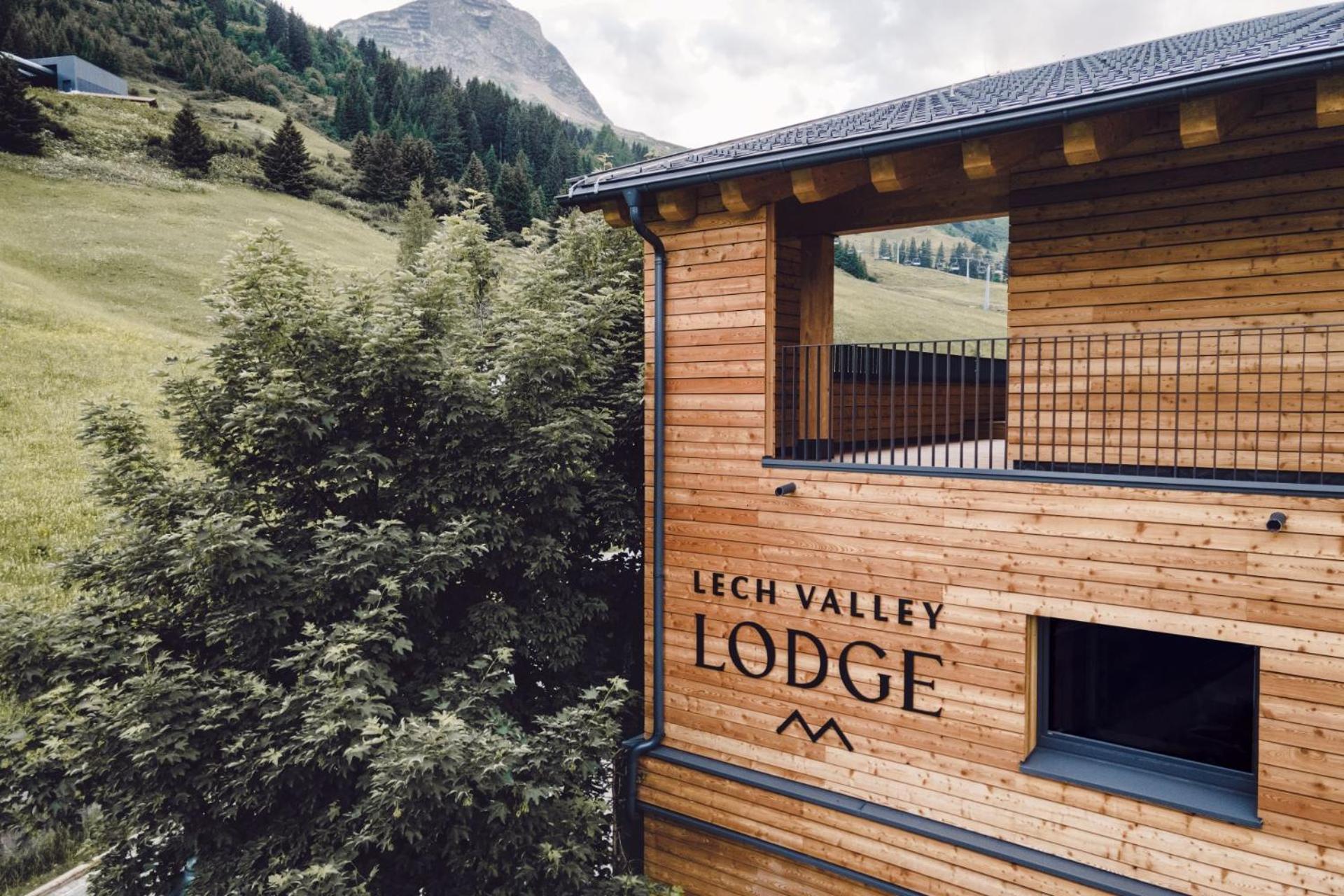 Lech Valley Lodge Warth  ภายนอก รูปภาพ